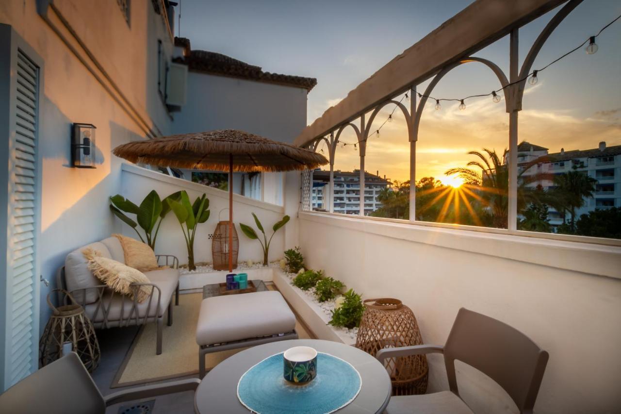 Marbella Banus Suites - Lily Playas Del Duque Banus Beach Apartment Экстерьер фото